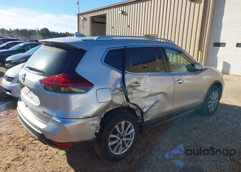 2018 Nissan Rogue Sv z USA, uszkodzony, nr VIN KNMAT2MV3JP543915